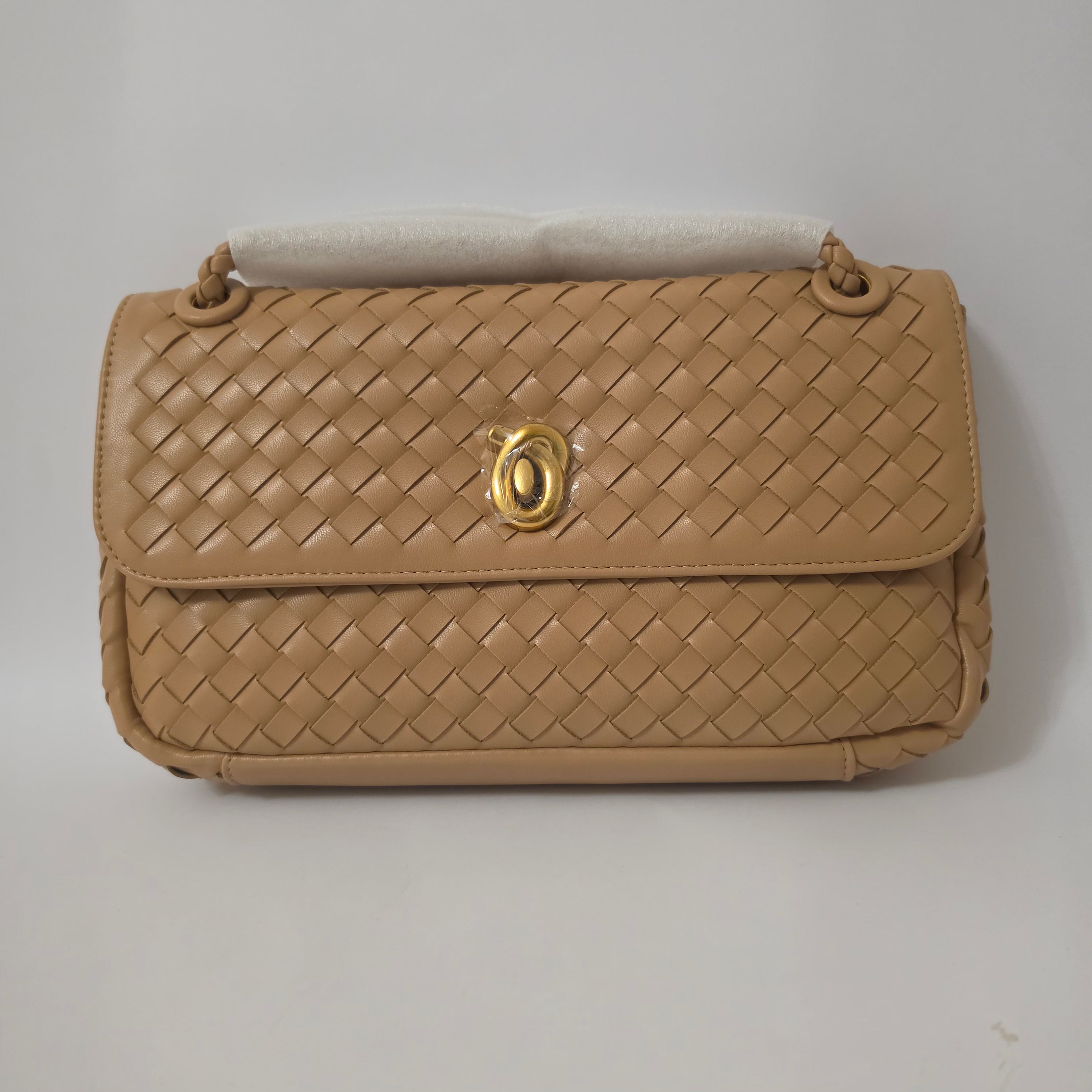 BOTEGA model tašne u bež boji /302