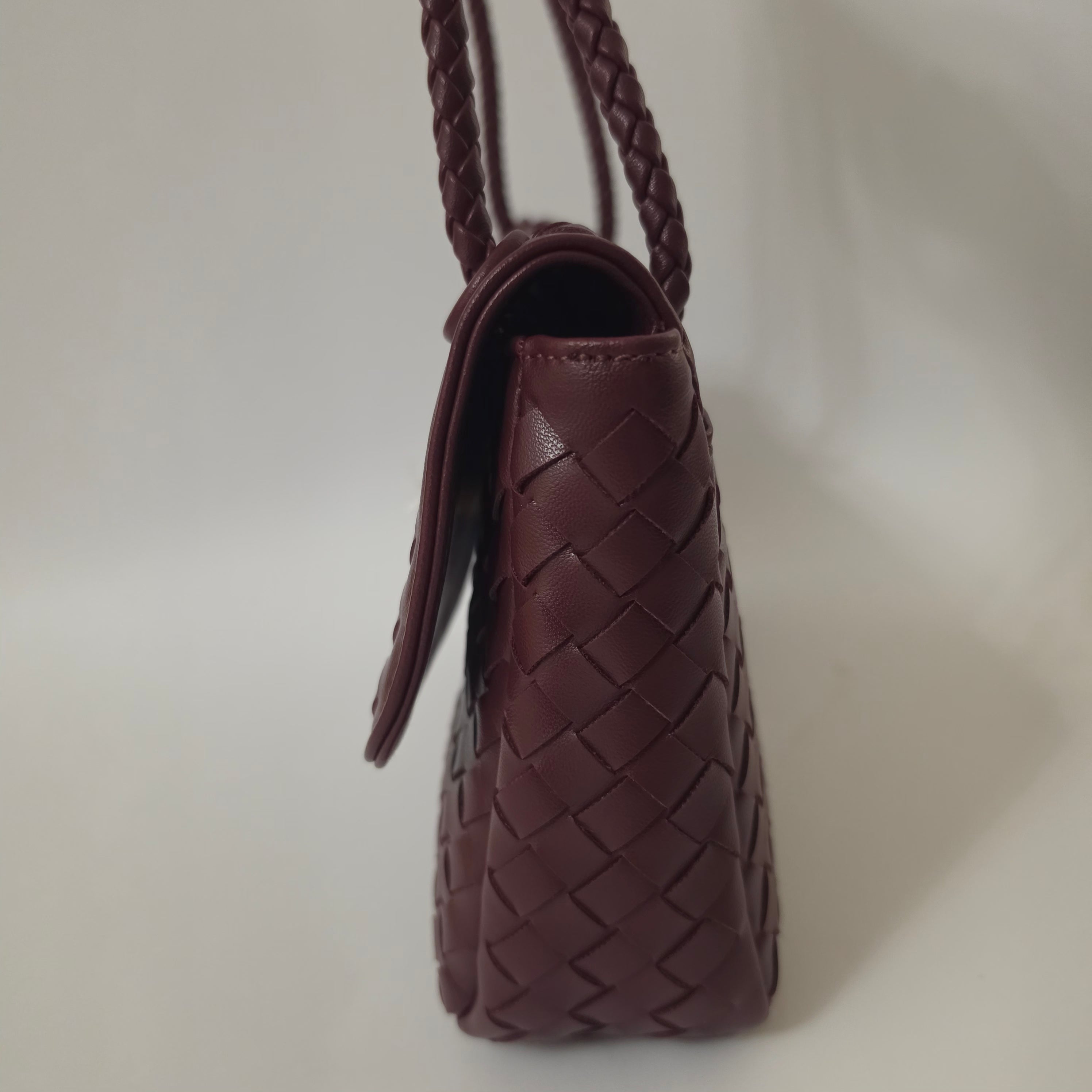 BOTEGA model tašne u boji vina /302