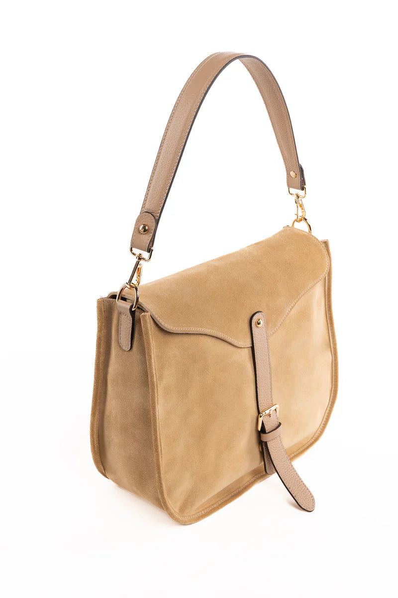 BEŽ TAŠNA BARSELONA /251