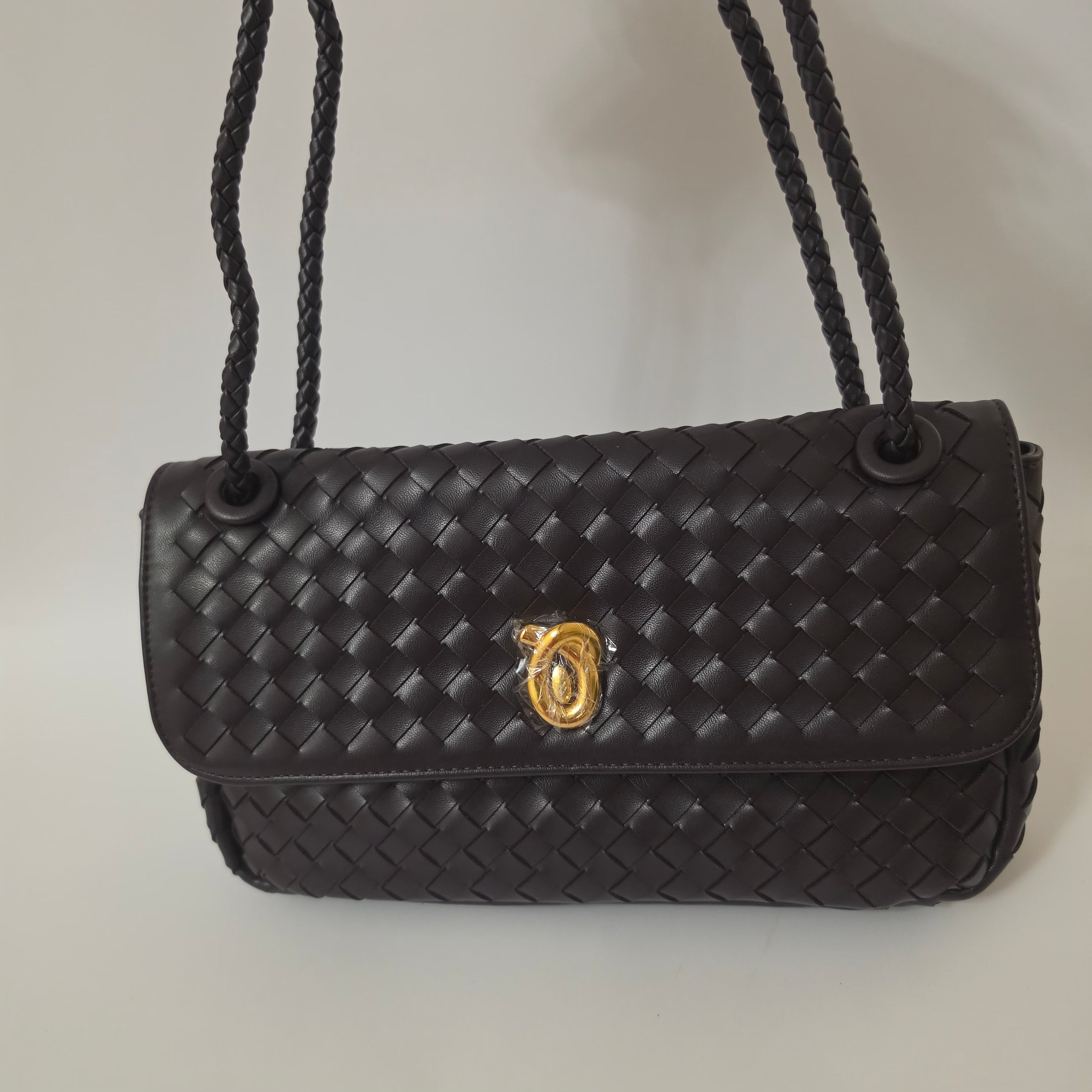 BOTEGA model tašne u boji tople čokolade /302
