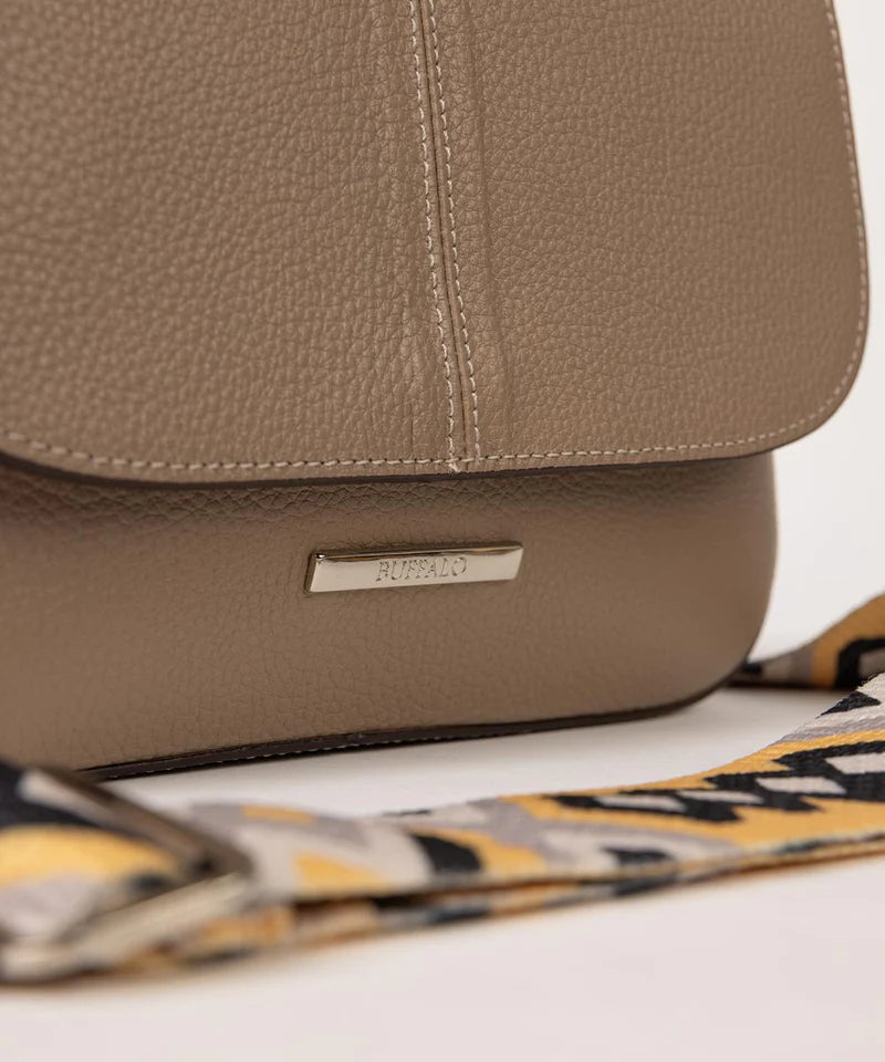 KREM TAŠNA MELBURN /249